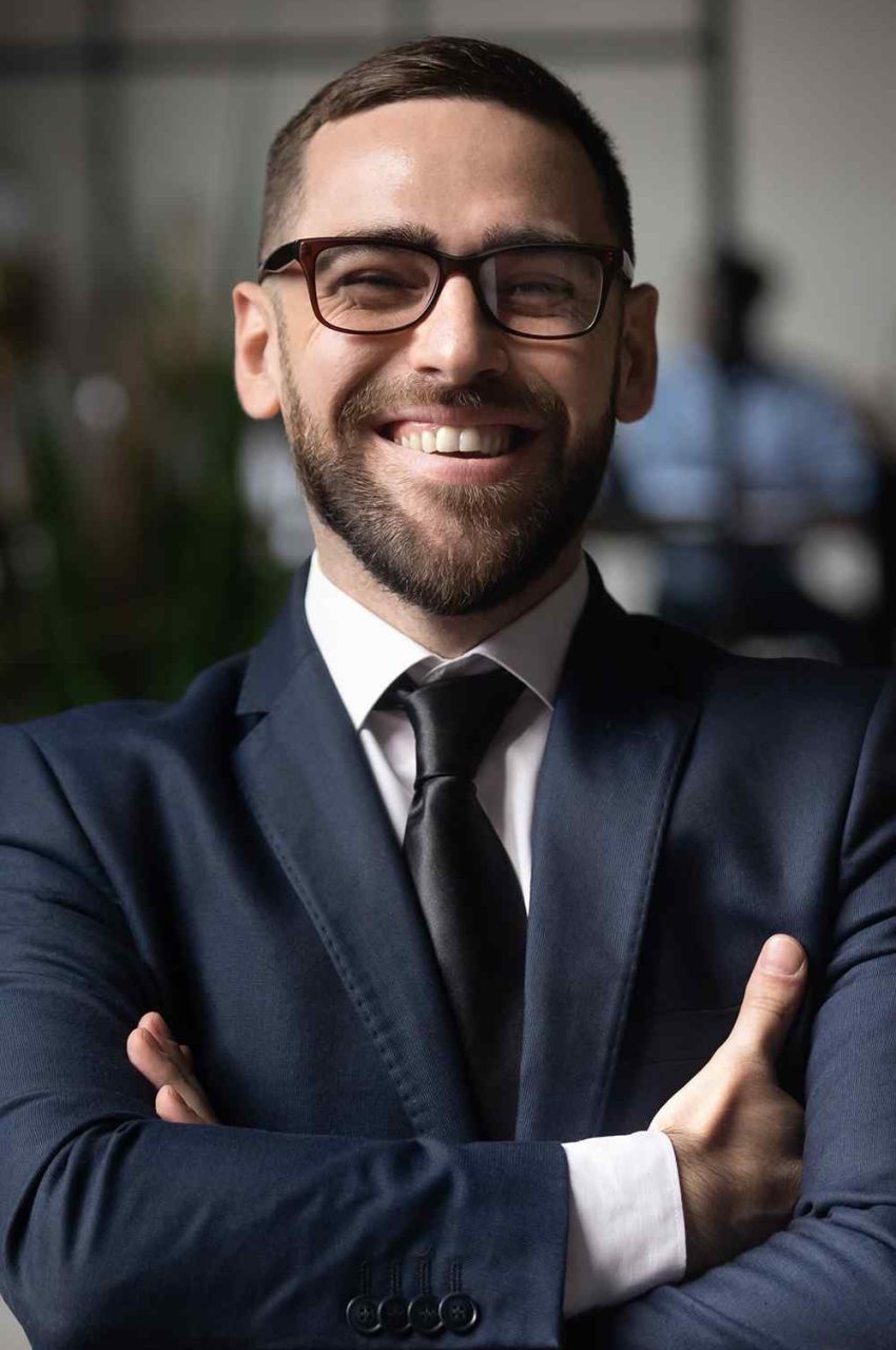 https://consulting360.pk/wp-content/uploads/2020/08/team_05-850x1280.jpg